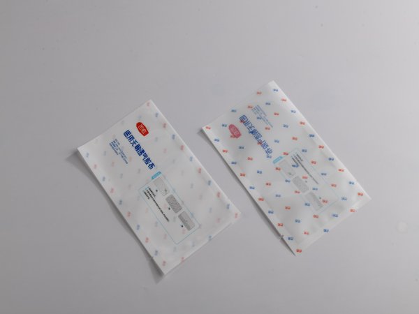 復(fù)合膜制袋過程中出現(xiàn)熱封不均勻的原因：